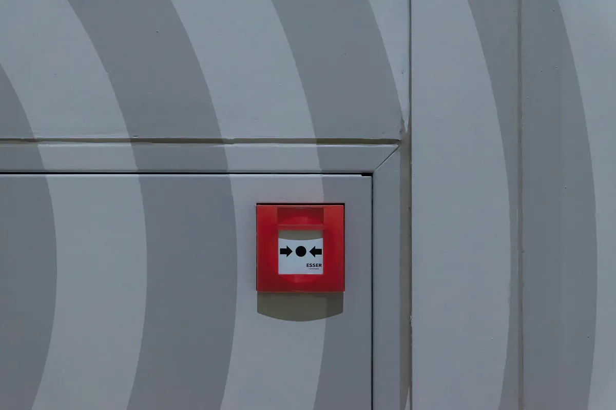 Alarm ve Geçiş Kontrol